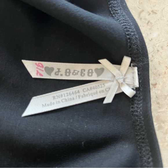 Jo & Co black one piece body suit snap closure and thong back size large - Picture 8 of 10